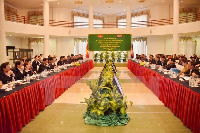 Kỳ họp lần thứ 15 Uỷ ban Hỗn hợp Việt Nam – Campuchia   - ảnh 1